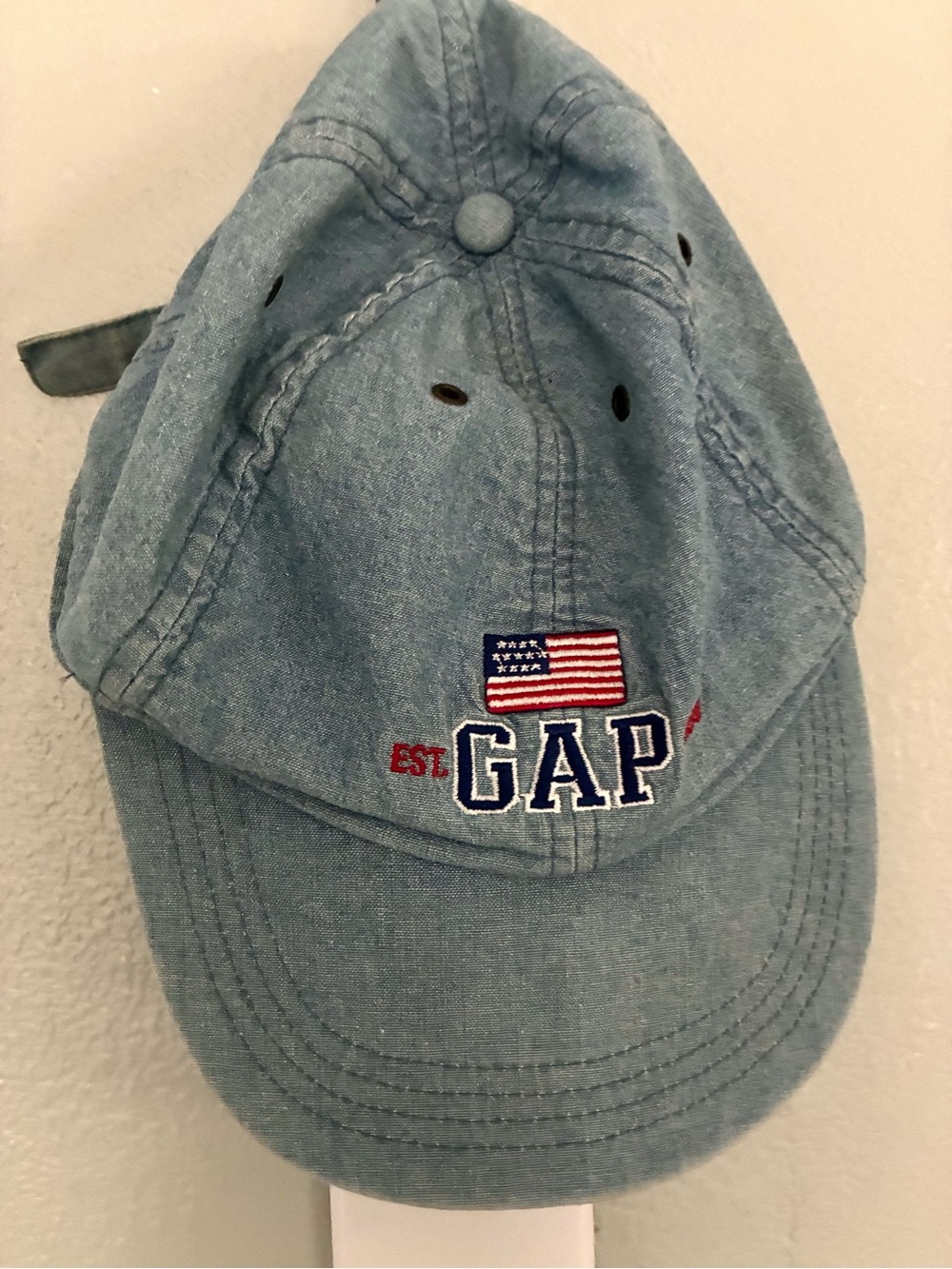 GAP Vintage Denim Baseball Cap Hat Adjustable Americana Dad Hat
